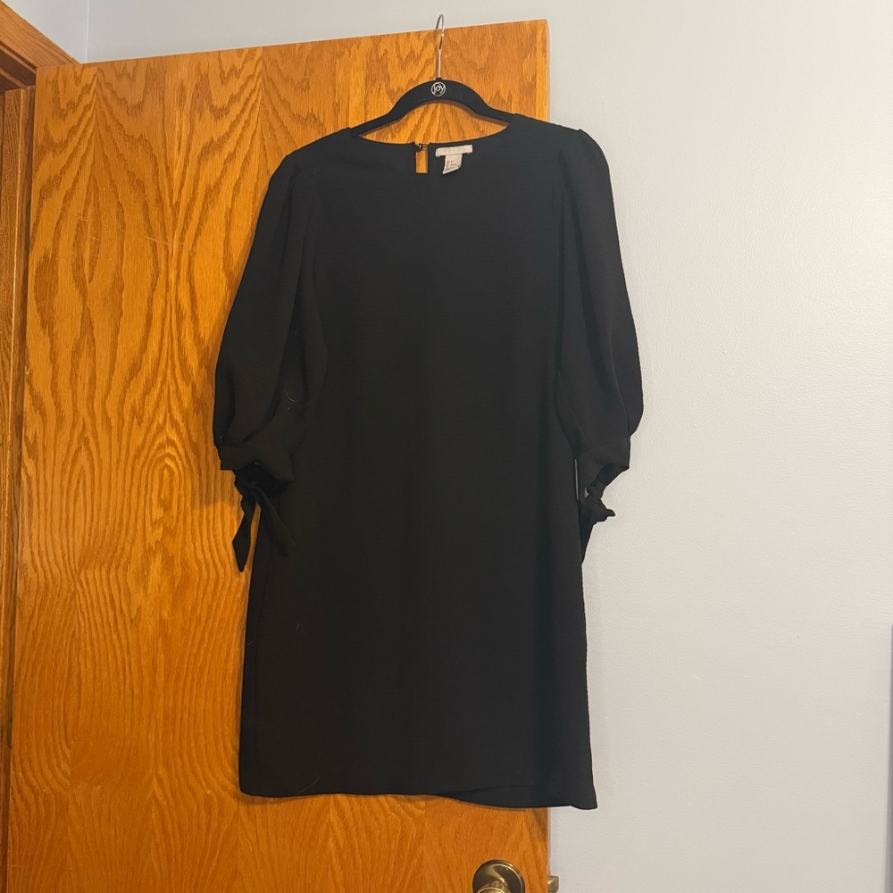 HM Tie Sleeve LBD